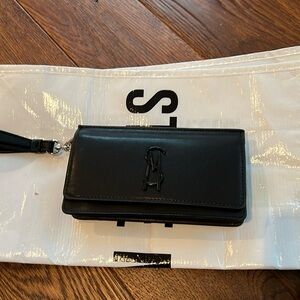 NWT Steve Madden wristlet